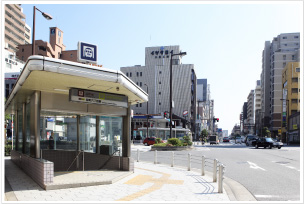 地下鉄谷町線・長堀鶴見緑地線「谷町六丁目」駅